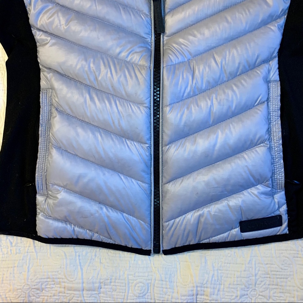 Calvin Klein Performance Colorblock Puffer Vest - Picture 3 of 8